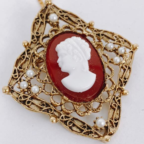 VTG Cameo Filigree Brooch Pendant Necklace Faux Pearl 60s 70s Victorian Revival - Picture 12 of 12